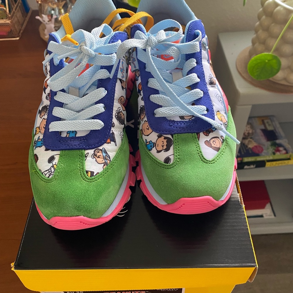 PEANUTS x THE JOGGER MARC JACOBS